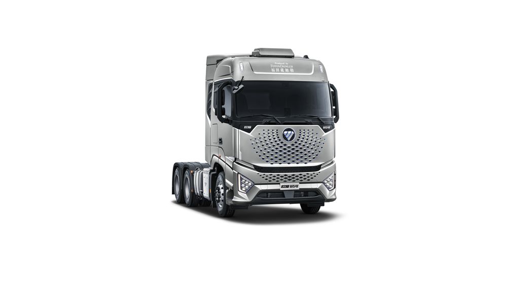 AUMAN GALAXY 6×4 Tractor — 6